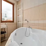 アパート Spacious Center Penthouse & Private Rooftop Terrace *